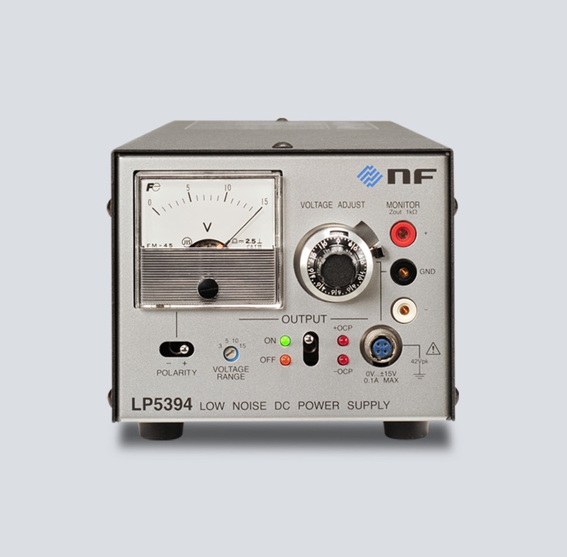 極低ノイズで精密測定を支えるNF社の直流電源、アダプタとの組み合わせで信頼性アップ